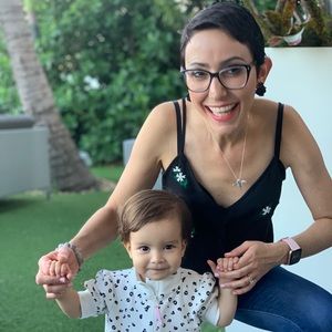 Meet your Posher, Adriana